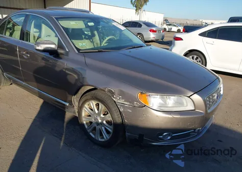 2010 Volvo S80 3.2 z USA, uszkodzony, nr VIN YV1960AS5A1115138